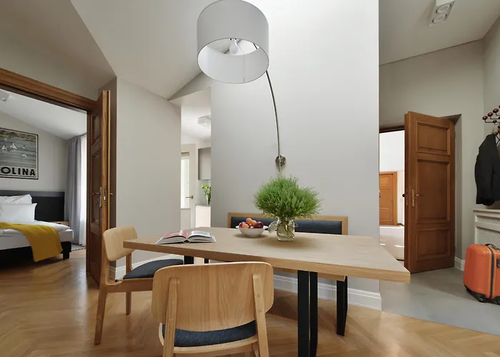 Stradonia Serviced Apartments