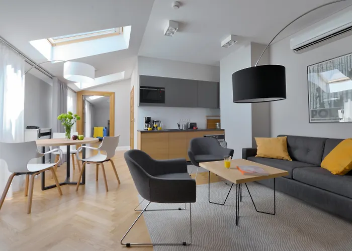Stradonia Serviced Apartments